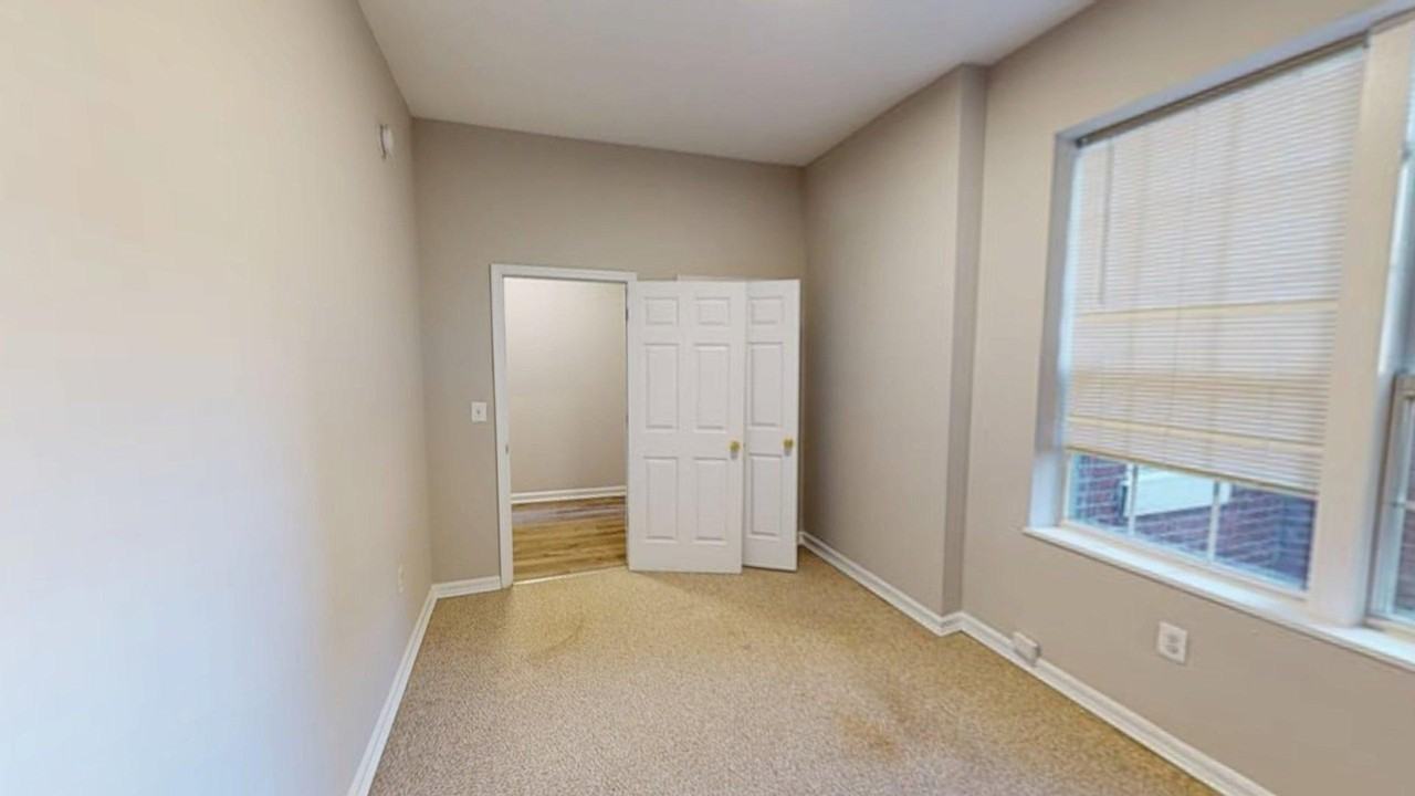 1133 Euclid St Nw #B - Photo 3 of 15