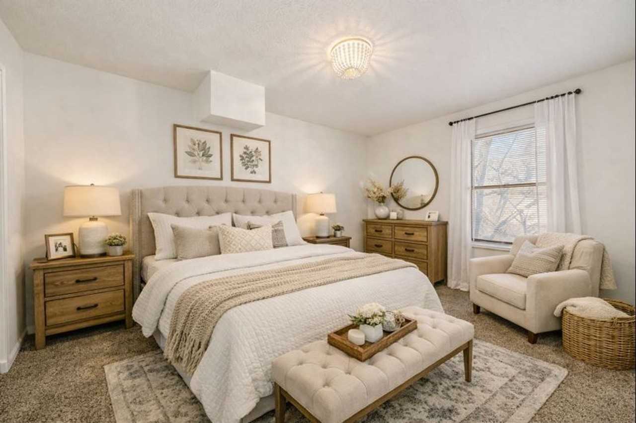 2293 Ayers Dr - Photo 5 of 50