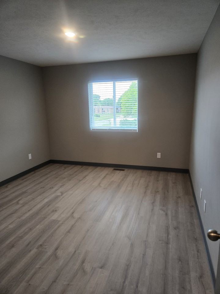 3804 Baldwin Ave #1 - Photo 4 of 14