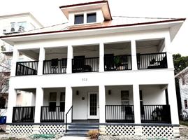 featured image of 332 7th St S