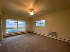 featured image of 1021 S Progress Ave