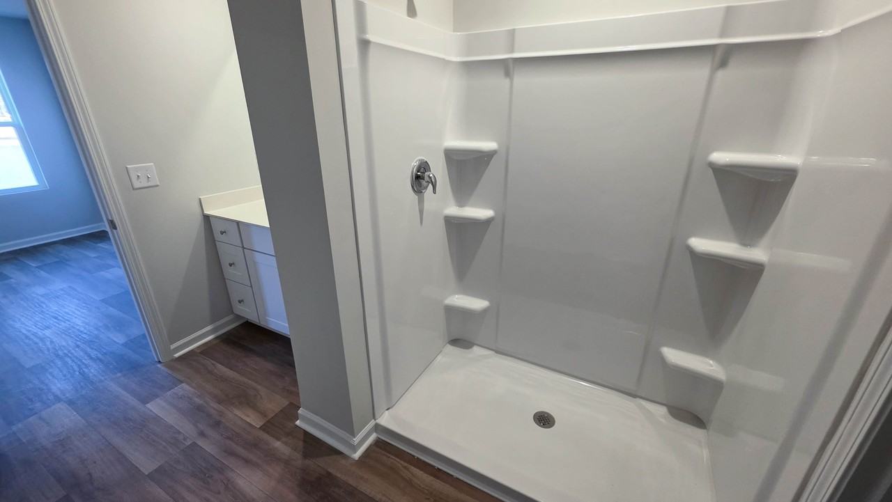 137 Indigo Grove Dr #1 - Photo 4 of 11