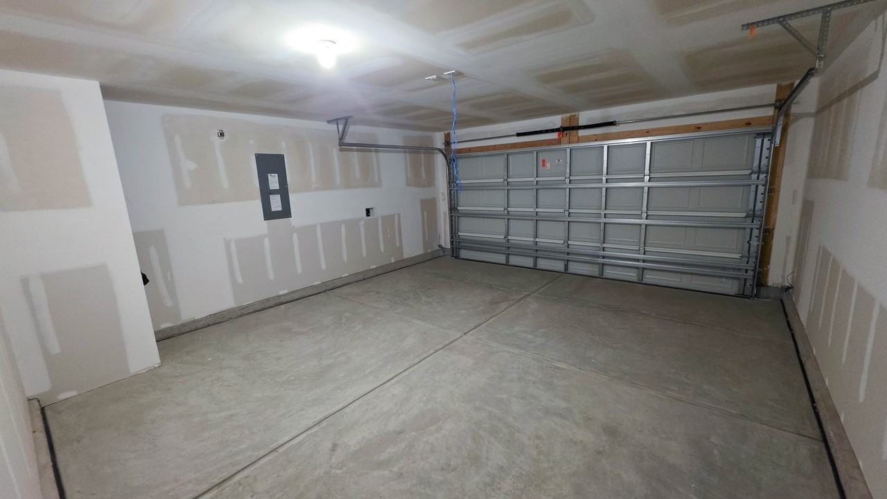 137 Indigo Grove Dr #1 - Photo 5 of 11