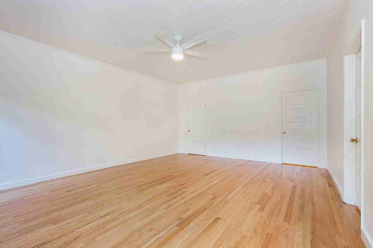 5846 1/2 Harold Way #5846-5 - Photo 3 of 20