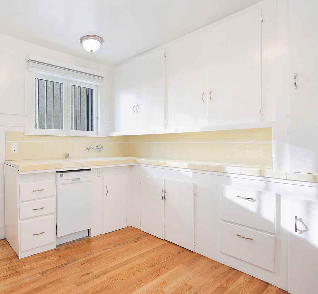 5846 1/2 Harold Way #5846-5 - Photo 5 of 20