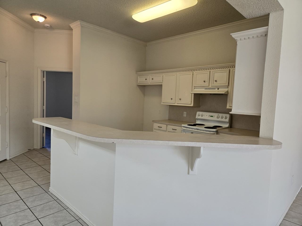 5121 Albany Ave #1 - Photo 4 of 7