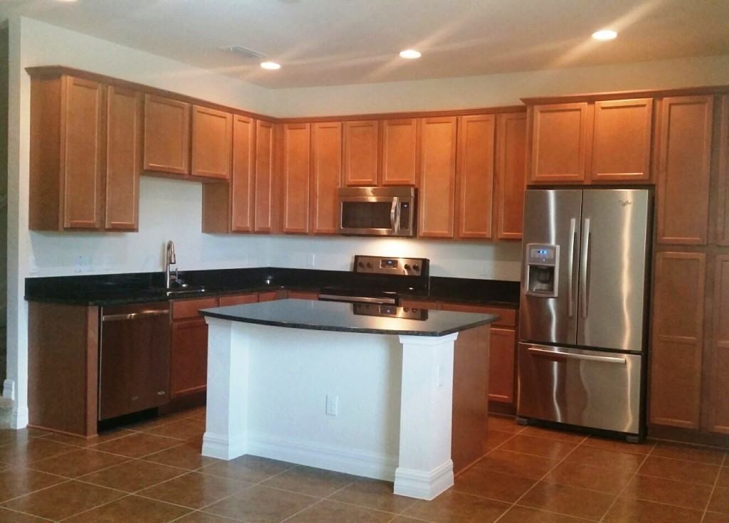 9981 Eagle Creek Center Blvd - Photo 3 of 27