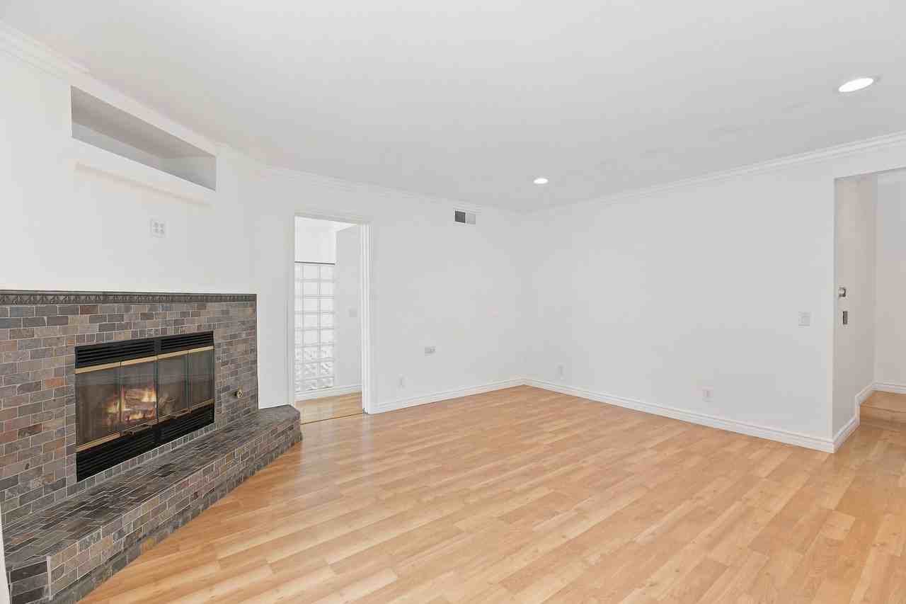 11073 Linda Ln #B - Photo 4 of 18