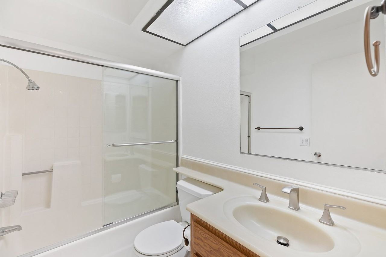 11073 Linda Ln #B - Photo 5 of 18