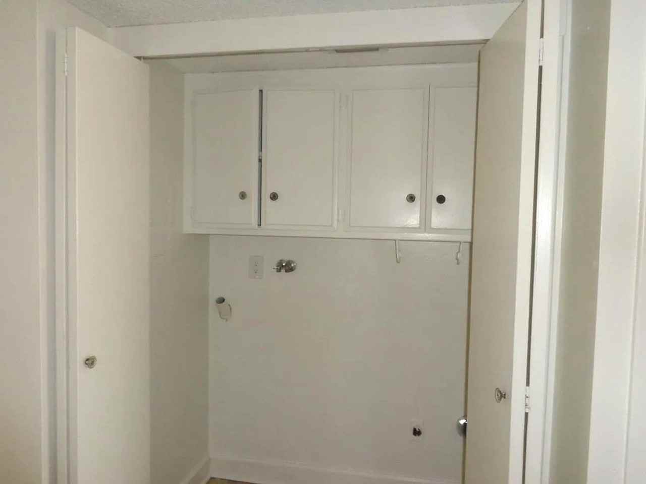 711 Ivywood Dr - Photo 4 of 4