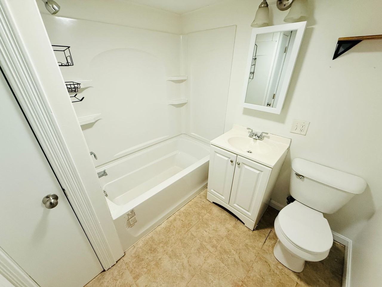 53 Pike St - Photo 6 of 15