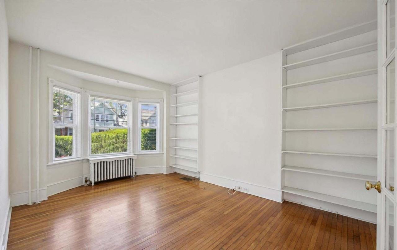 1037 Reese Ave - Photo 4 of 19