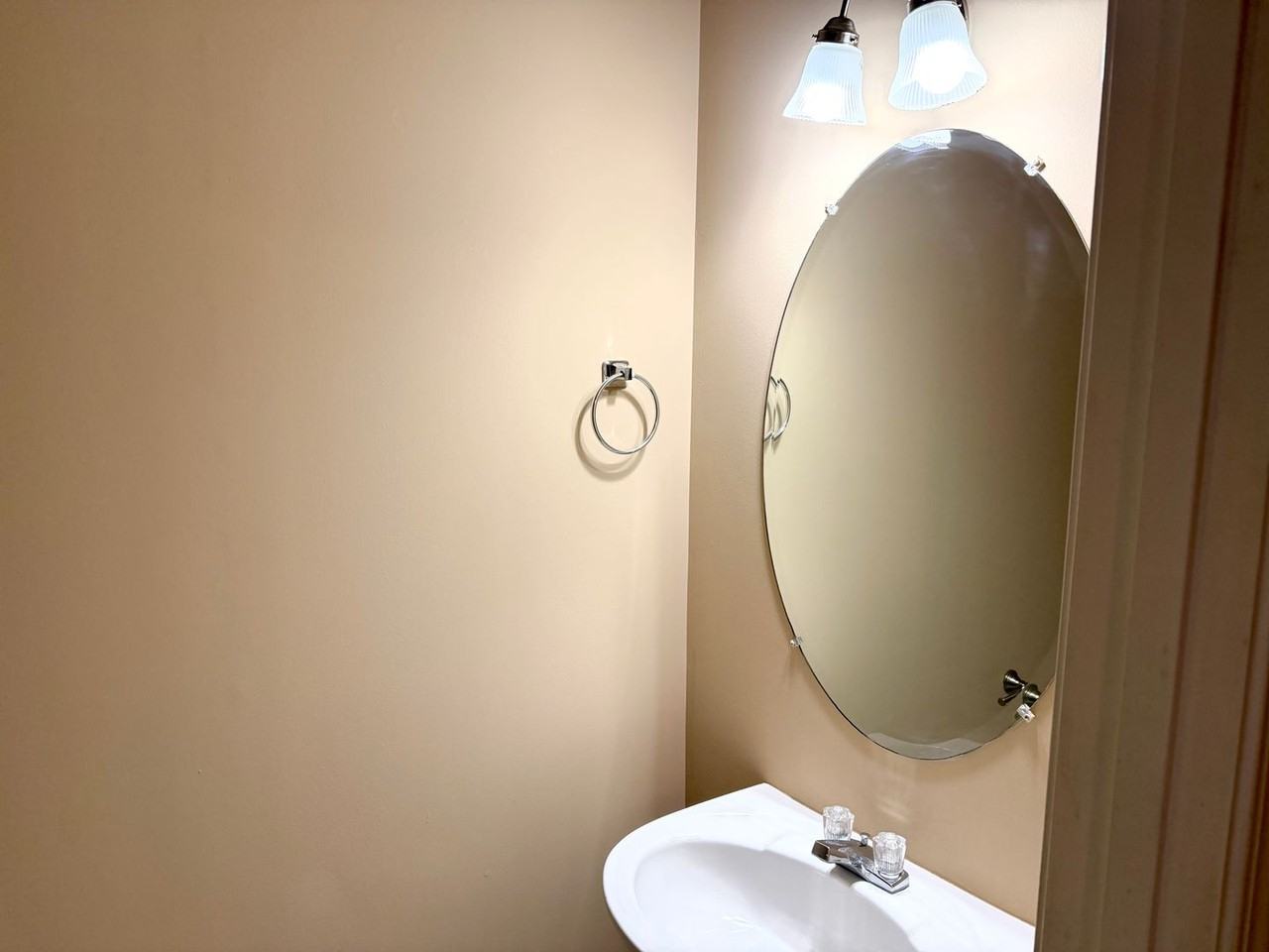 2390 Camden Oak Way - Photo 5 of 24