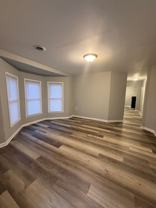 406 S Oak St - Photo 1 of 1