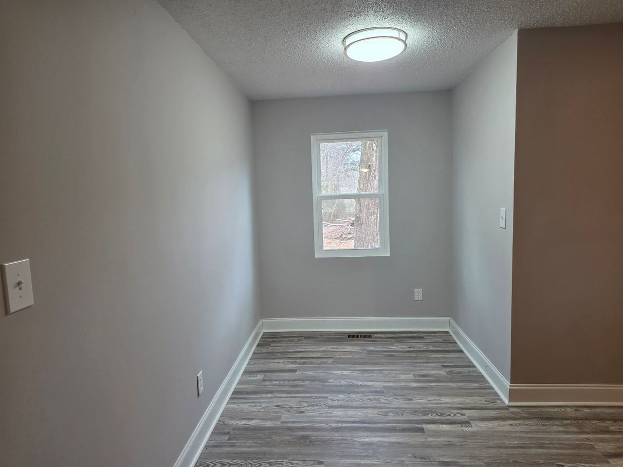 6108 Ramsey Rd - Photo 5 of 34