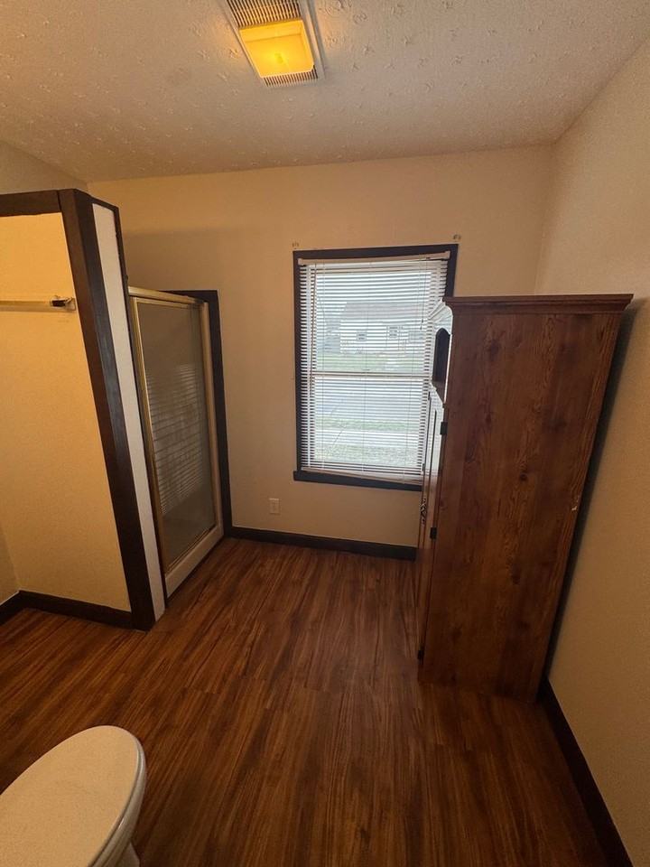 191 N 7th Ave - Photo 2 of 18