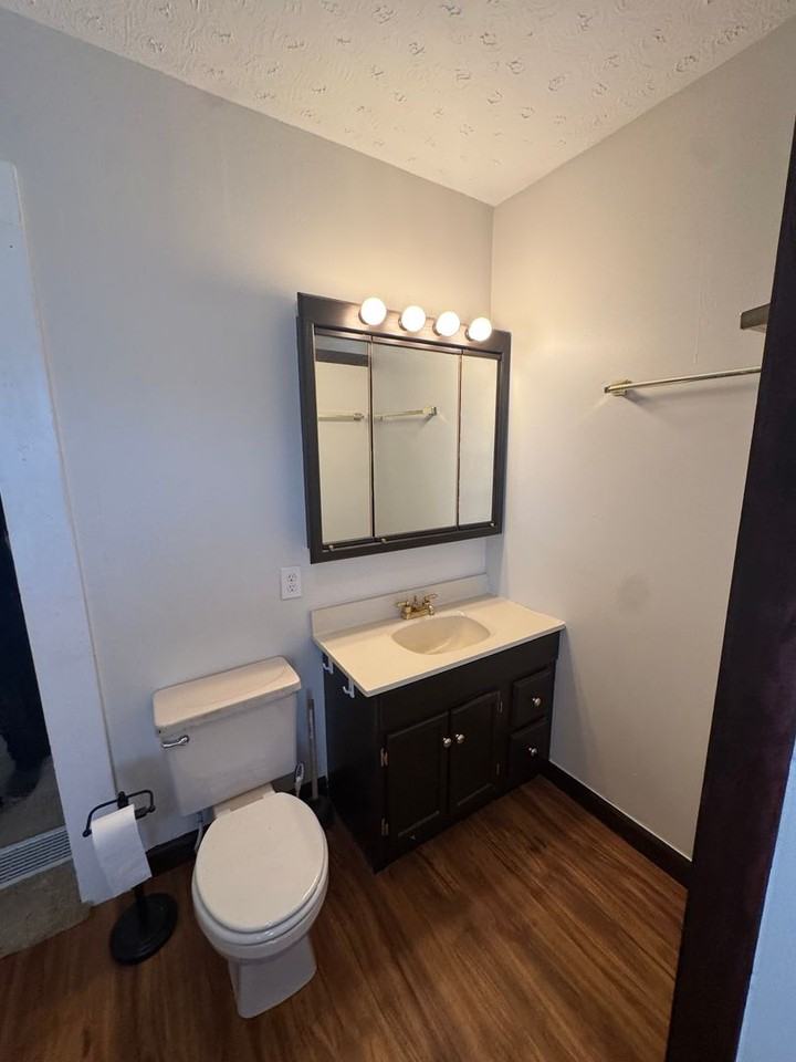 191 N 7th Ave - Photo 3 of 18