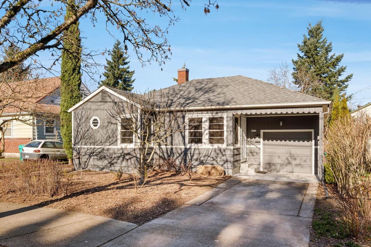 2715 N Kilpatrick St - Photo 2 of 42