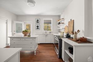 featured image of 7 Mckinstry Pl