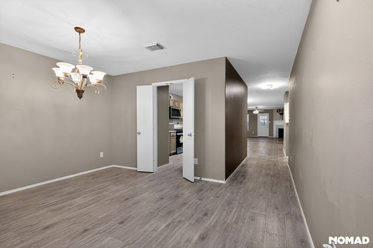 9319 Canady Park Ln - Photo 2 of 34