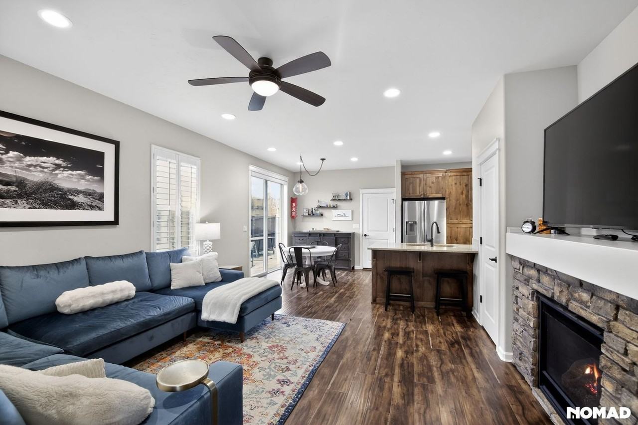 20748 Boulderfield Ave - Photo 5 of 19