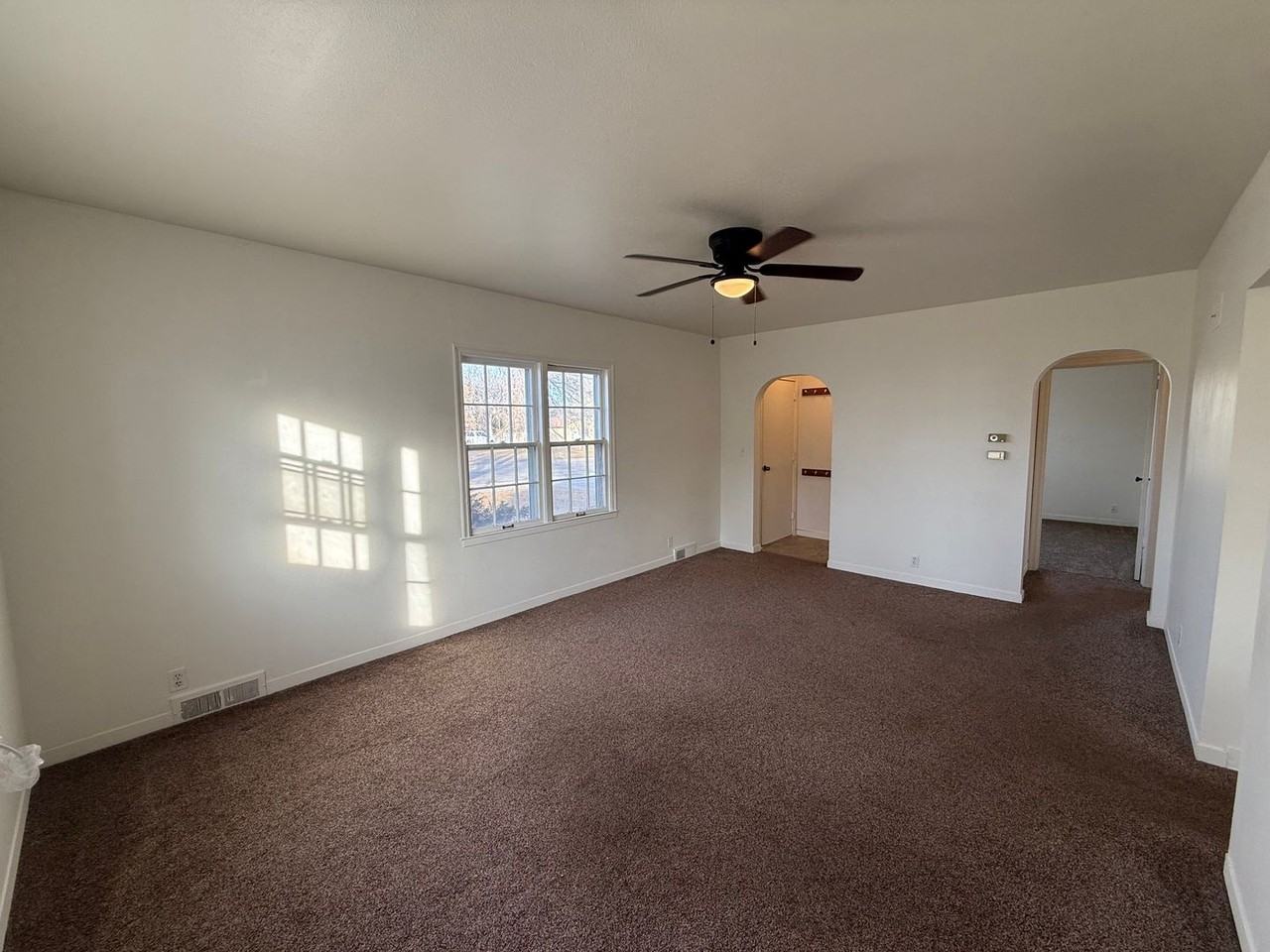 2809 Avenue D - Photo 3 of 23