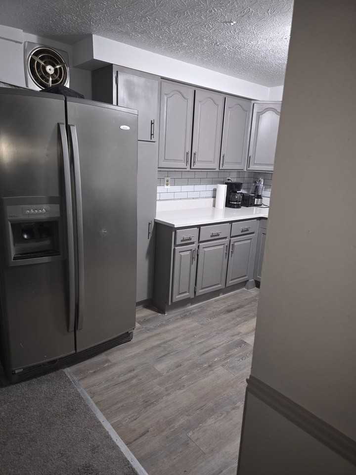 650 E 130th St - Photo 4 of 12