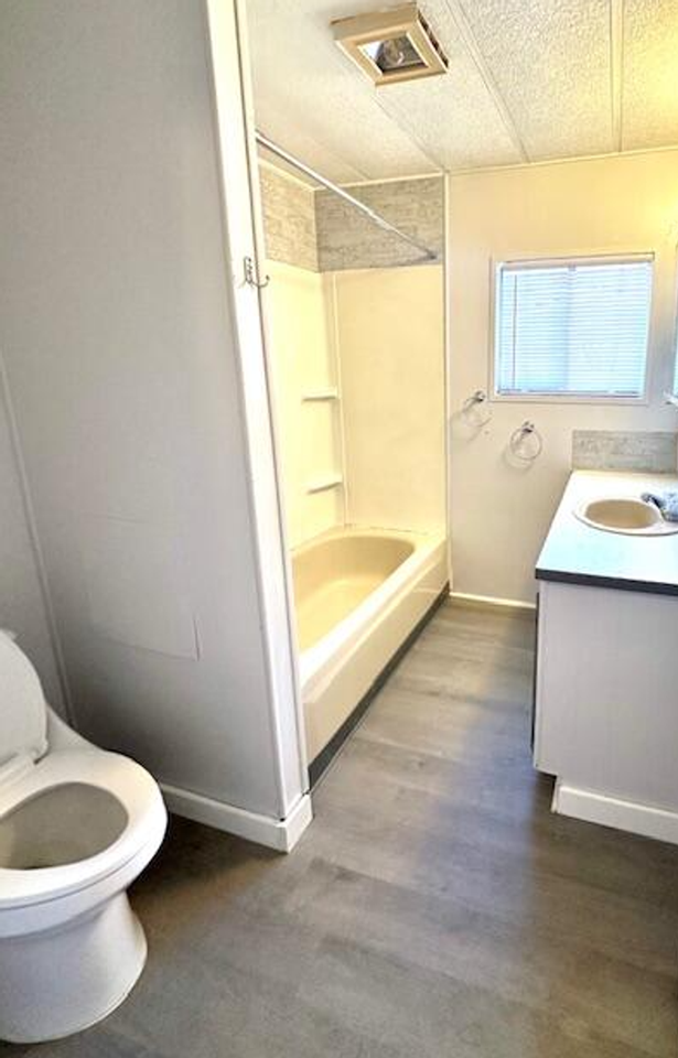 62 Erickson Ave #B - Photo 2 of 21