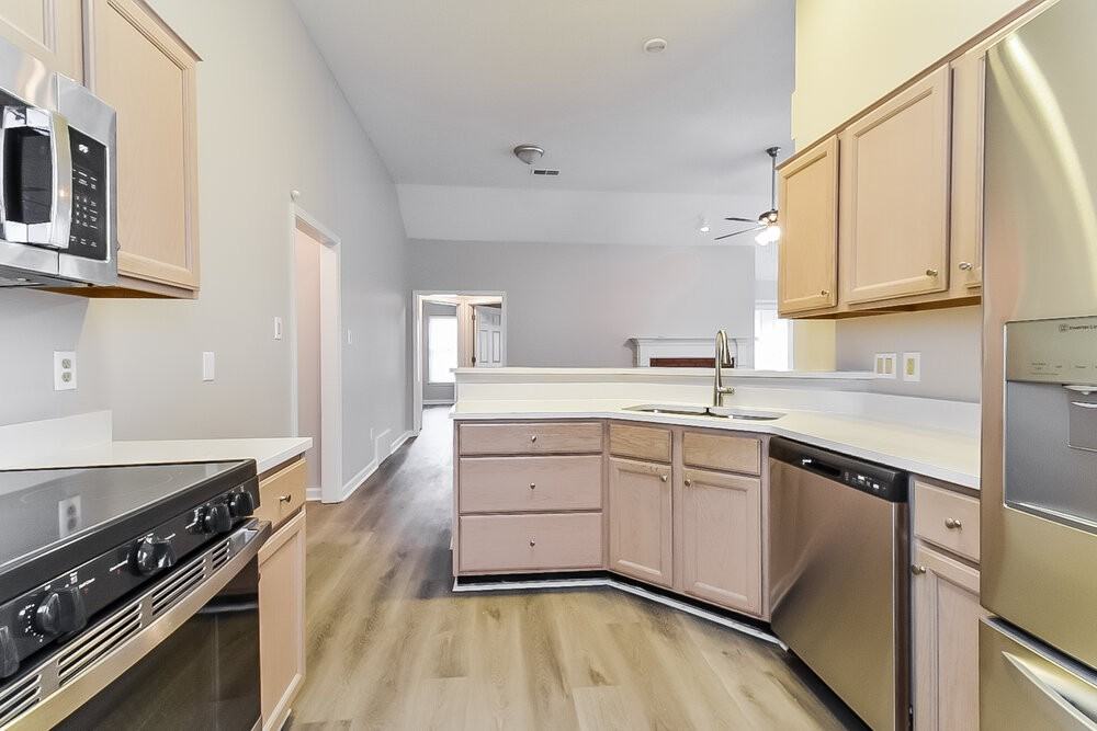 1584 Appling Wood Cv N - Photo 7 of 16