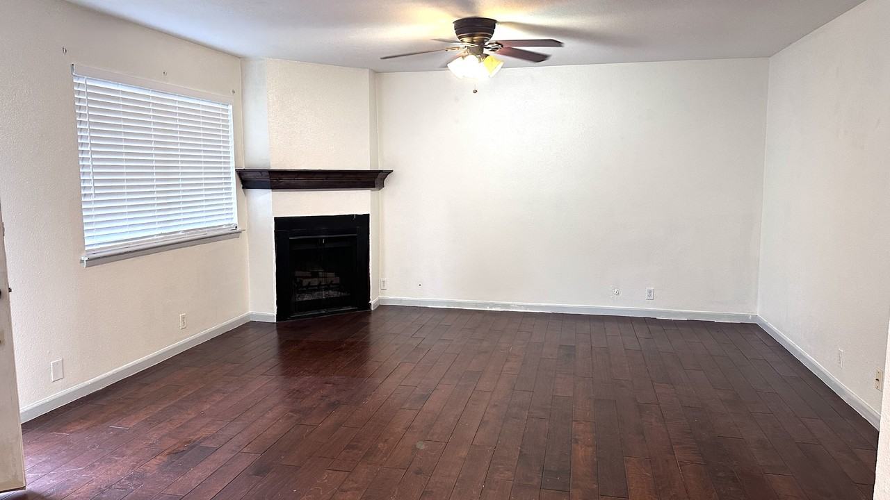 1932 Hidden Way #1 - Photo 2 of 10