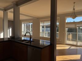 featured image of 2065 Berkshire Cres #1