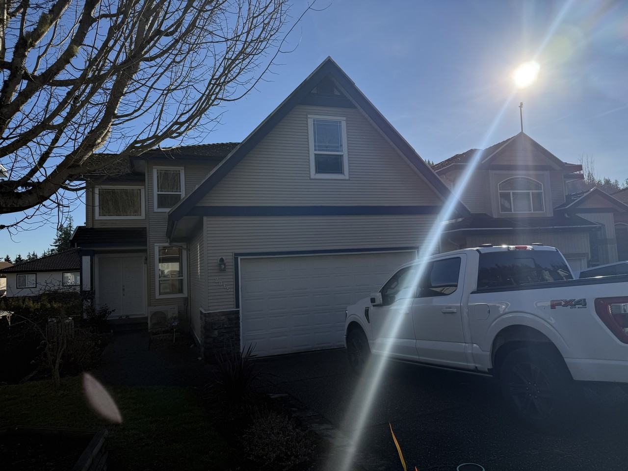 2065 Berkshire Cres #1 - Photo 2 of 14