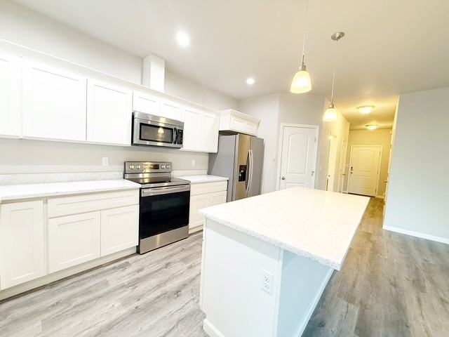 2375 Se Kelby Cir #1 - Photo 7 of 32