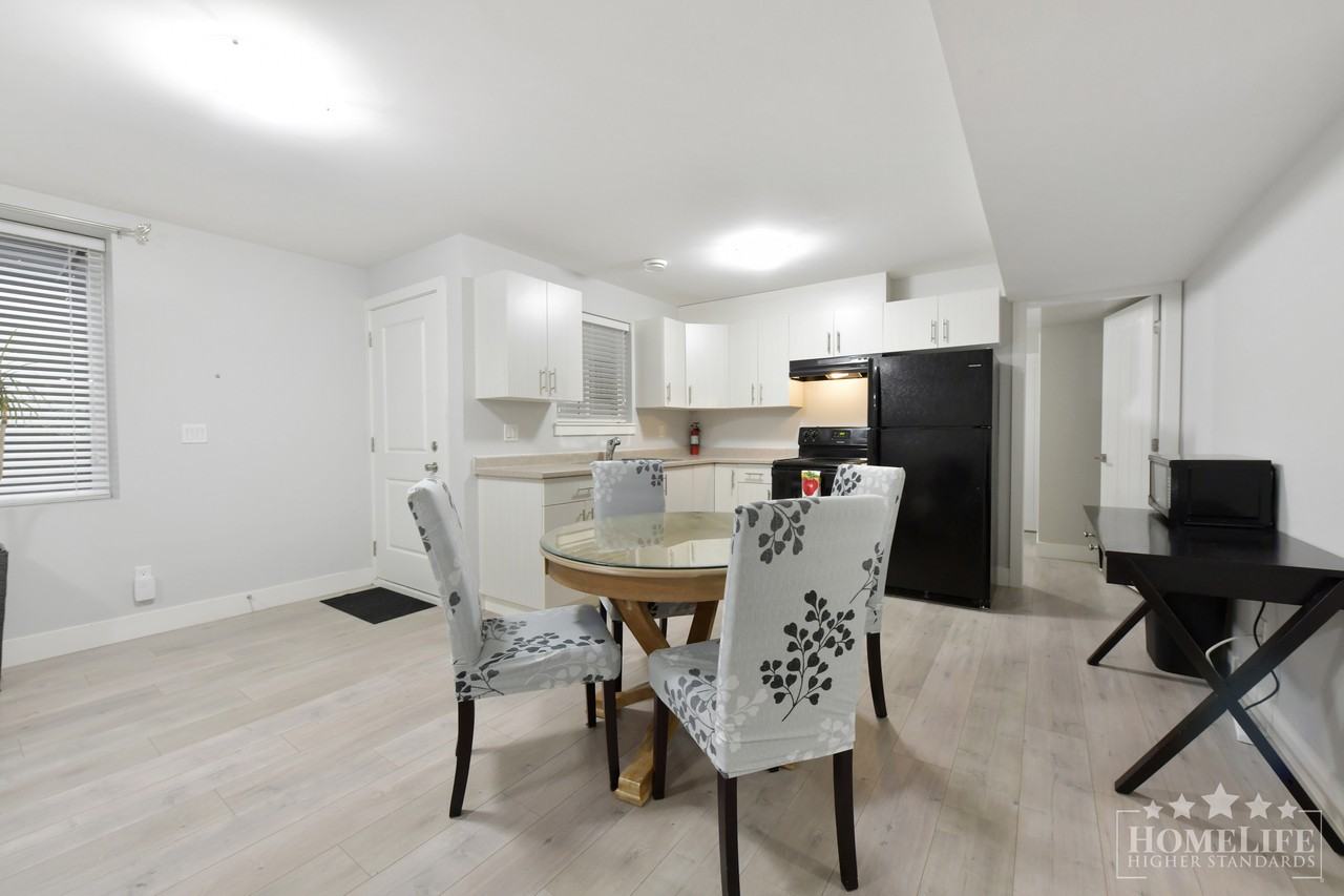 6125 146 St #BS - Photo 3 of 13