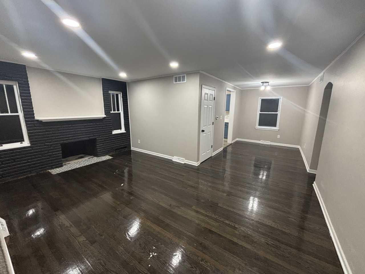 1058 Baker St #1 - Photo 2 of 28