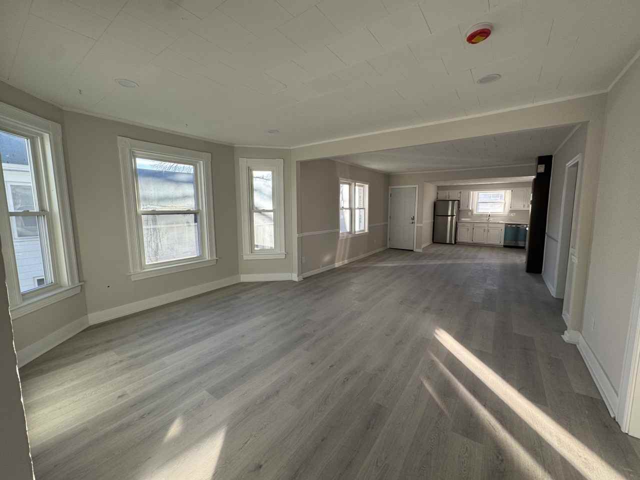 494 Hevey St #2 - Photo 6 of 11