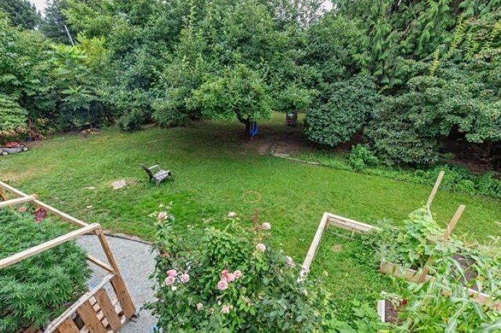 33242 Brown Cres #1 - Photo 5 of 10