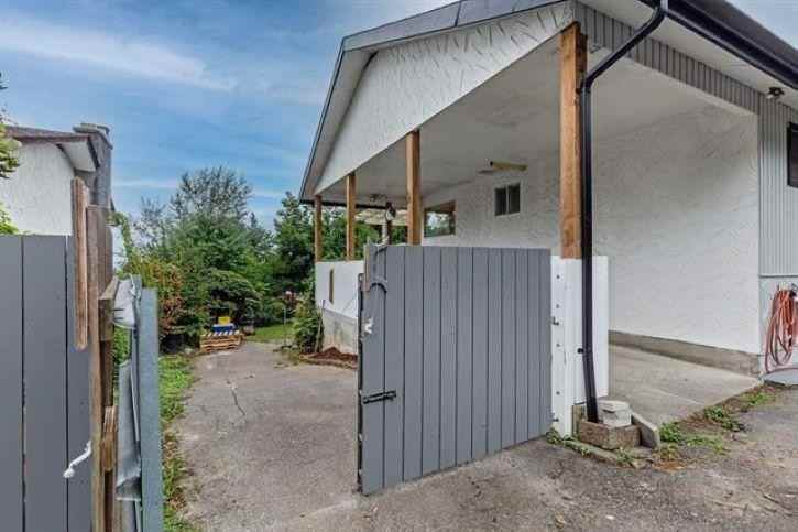 33242 Brown Cres #1 - Photo 6 of 10