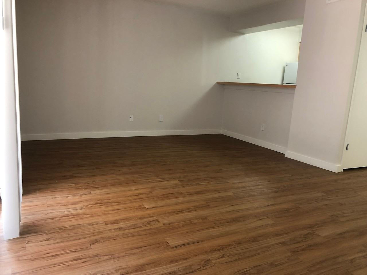 Oak Creek - Photo 3 of 50