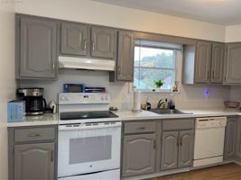 featured image of 17 Intervale Ave