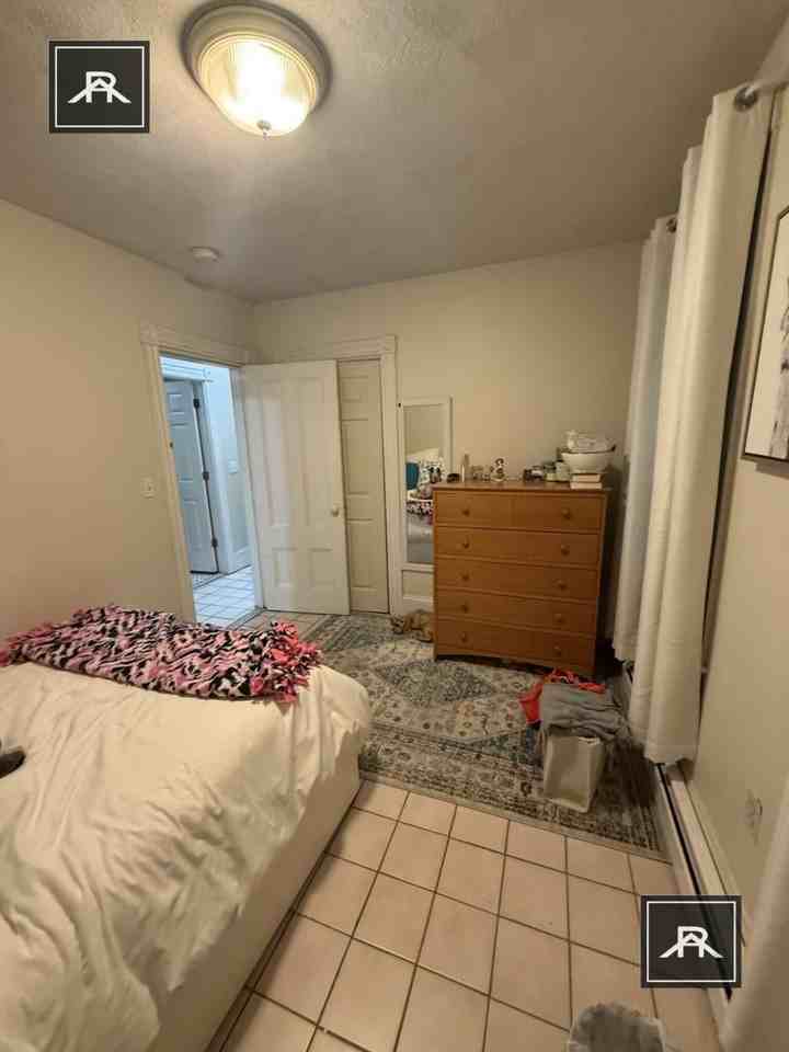 192 L St - Photo 5 of 10