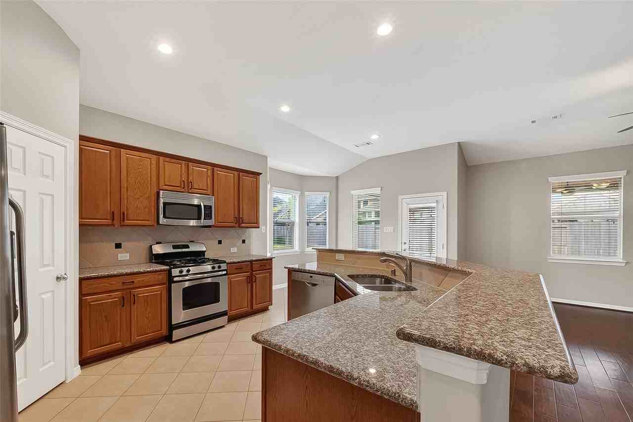 3226 W Trail Dr - Photo 6 of 26