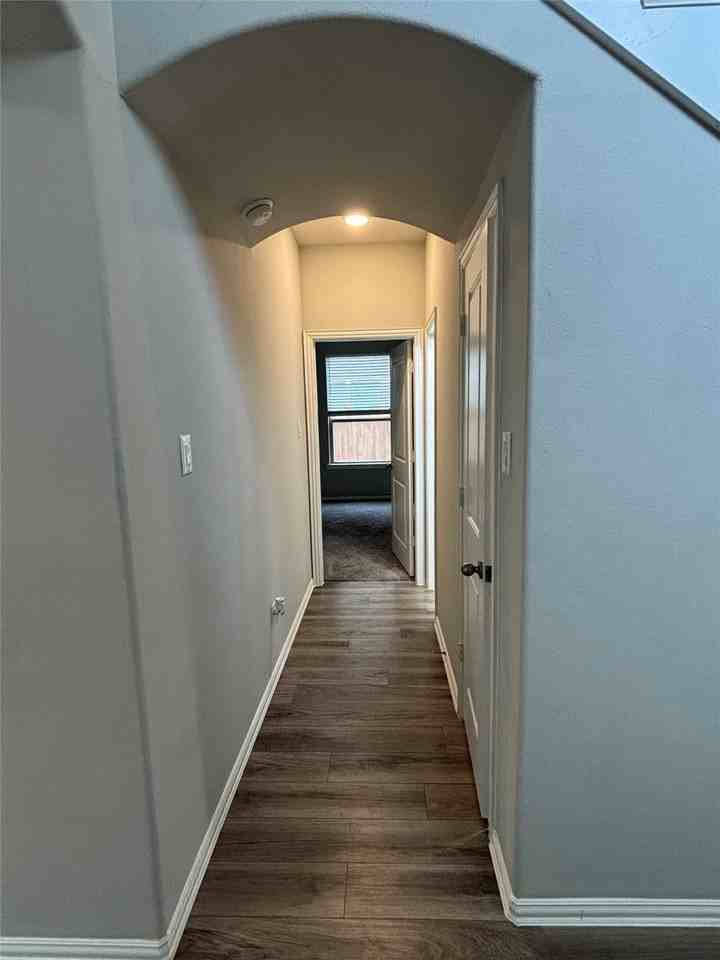 3734 Bach St - Photo 5 of 37