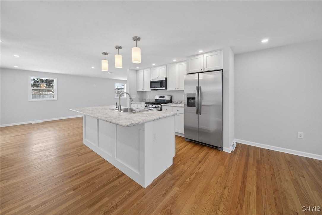 101 Augusta Dr - Photo 7 of 45