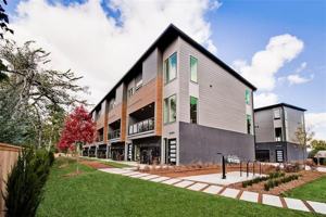 featured image of 214 Nw 9th St