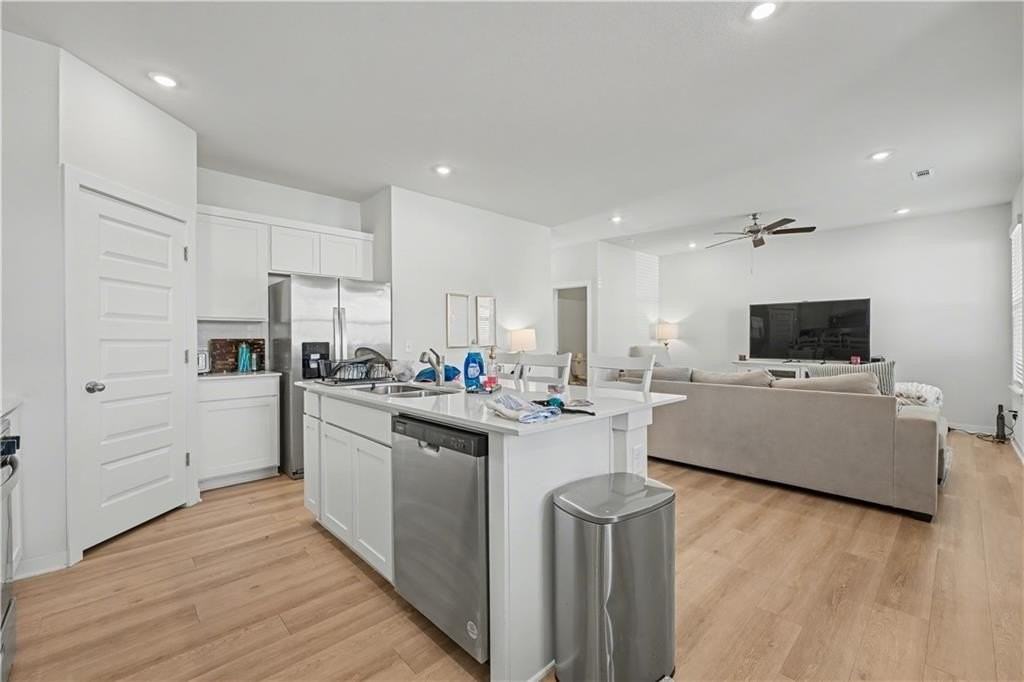 4885 W Triangle St - Photo 6 of 19