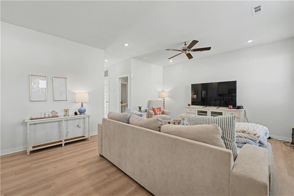 4885 W Triangle St - Photo 7 of 19