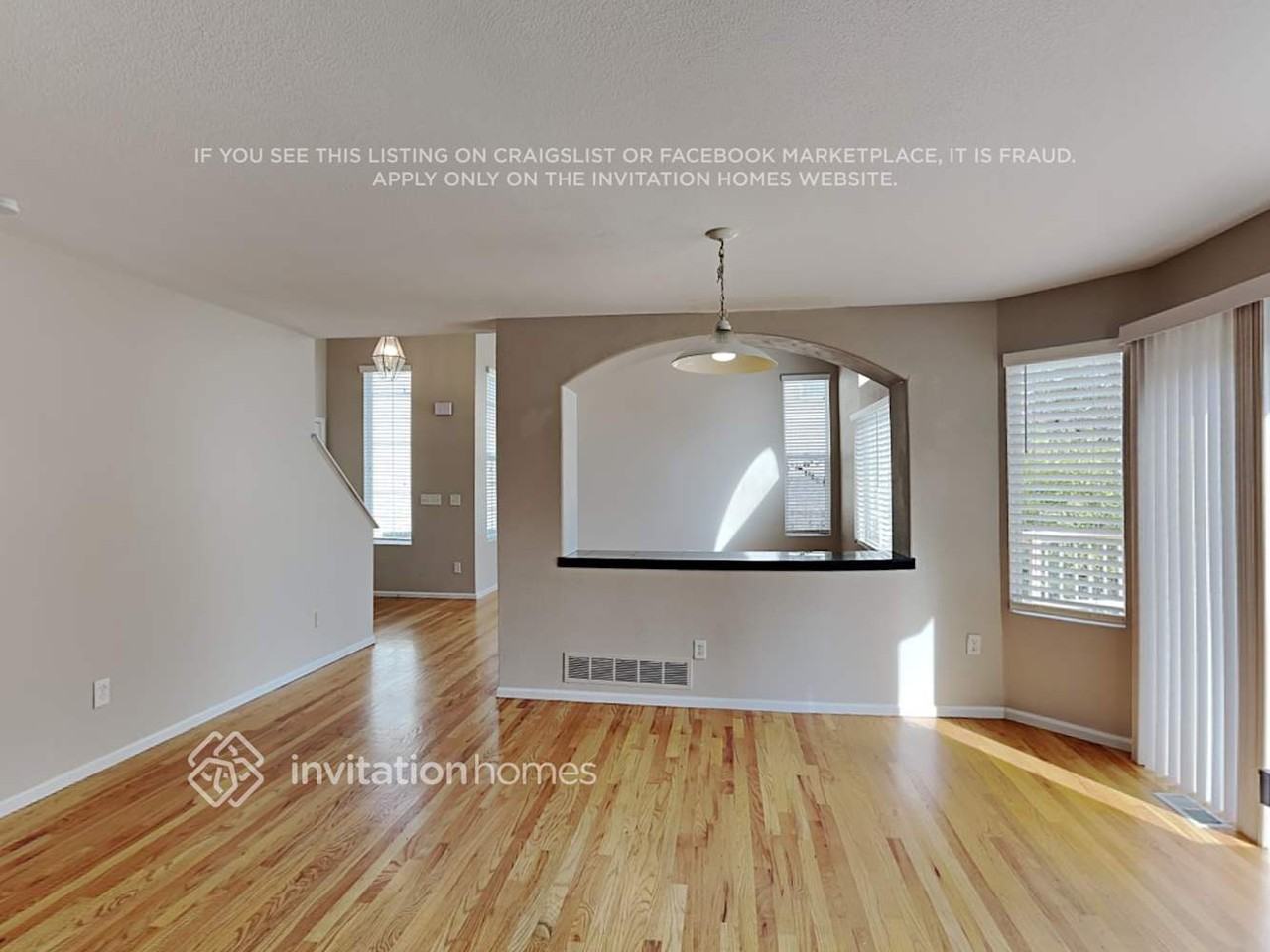 2812 S Walden Way - Photo 7 of 17