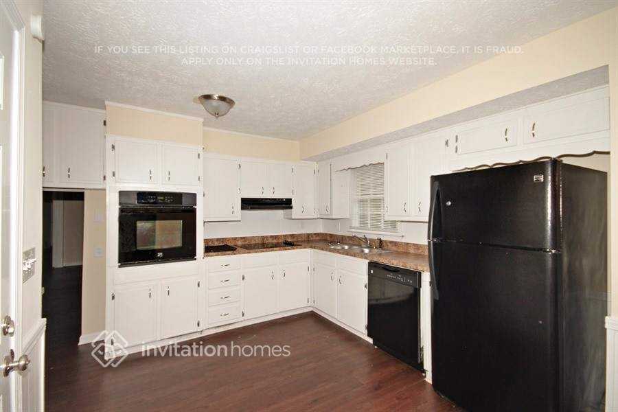 396 Sancho Dr - Photo 6 of 14