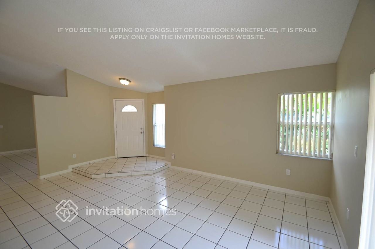 9900 Sw 59th Ct - Photo 2 of 15